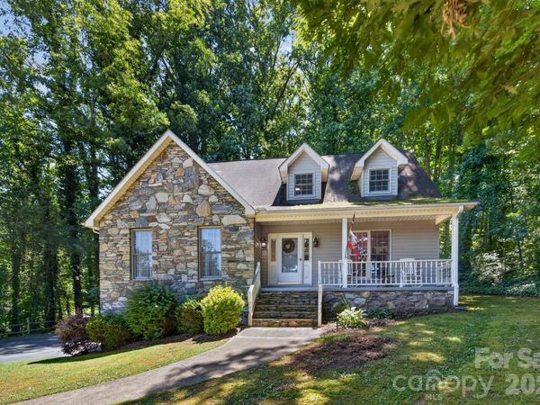163 Canaan Drive, Candler, NC 28715
