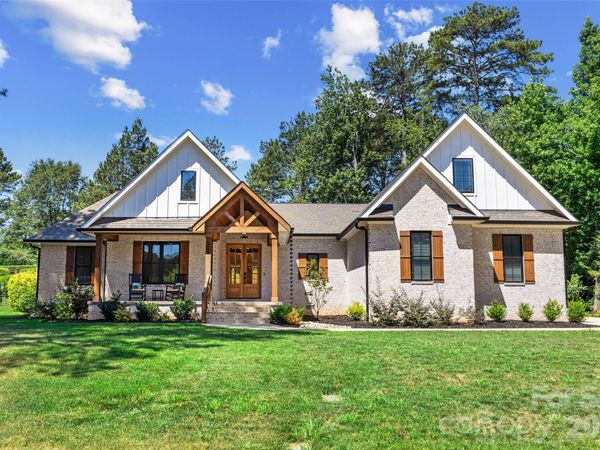 4255 Crepe Ridge Drive , Denver, NC 28037