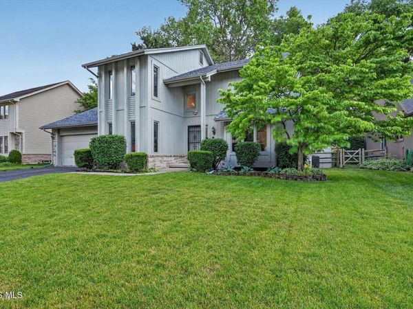 6815 Kristi Lynne Lane, Toledo, OH 43617