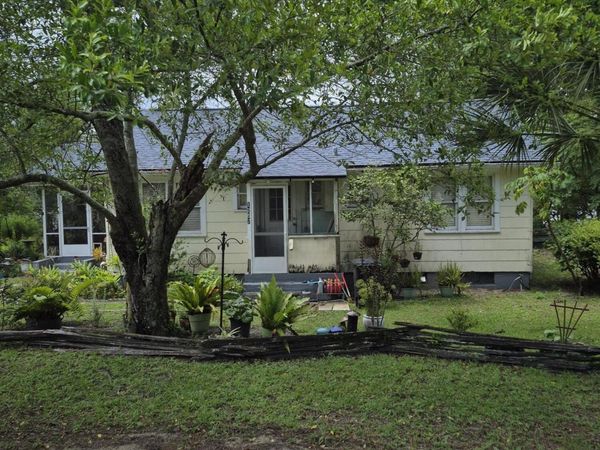 1257 CEDAR BAY Road, Jacksonville, FL 32218