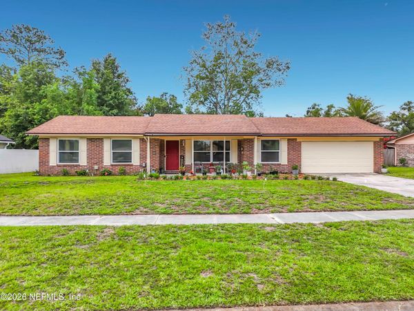 7224 BLACKBERRY Lane N, Jacksonville, FL 32244