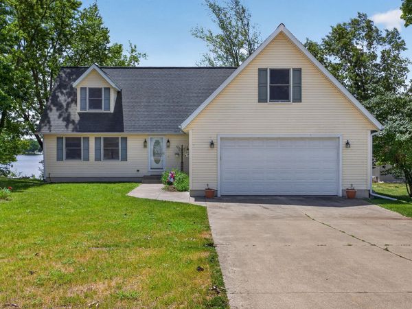 14023 Grandview Drive, Cement City, MI 49233