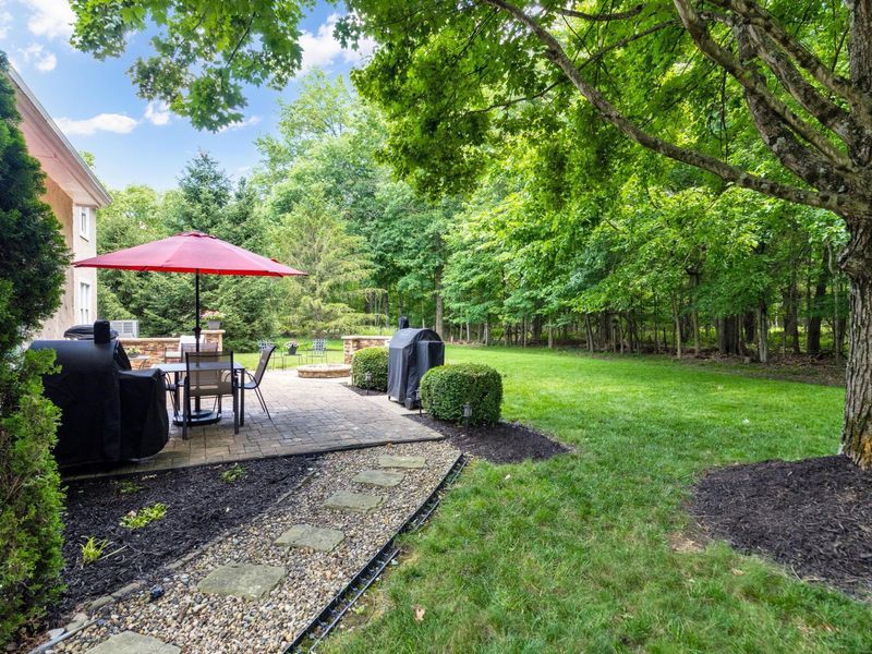 5187 Medallion Drive E, Westerville, OH 43082 Photo 102