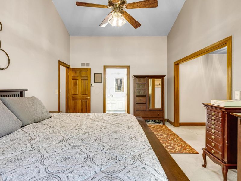 5187 Medallion Drive E, Westerville, OH 43082 Photo 51