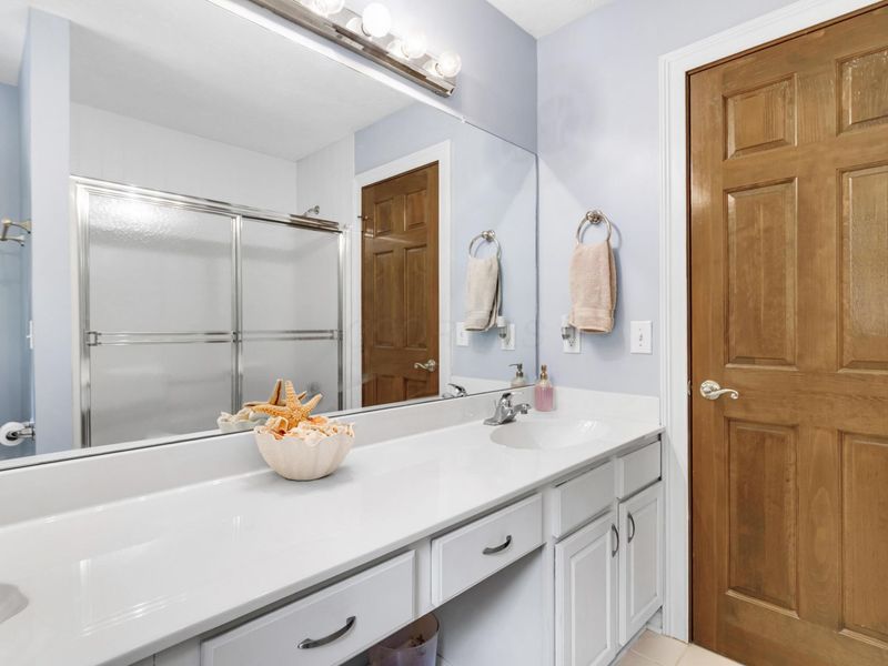 5187 Medallion Drive E, Westerville, OH 43082 Photo 64