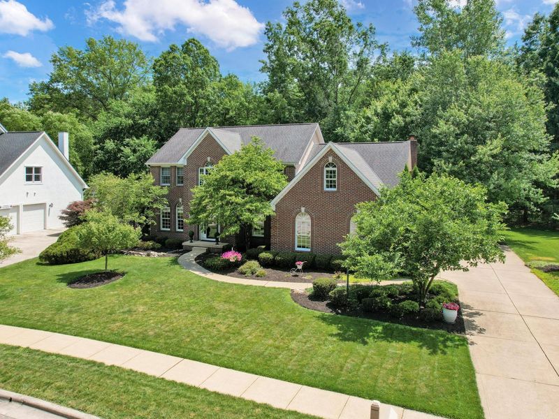 5187 Medallion Drive E, Westerville, OH 43082 Photo 7