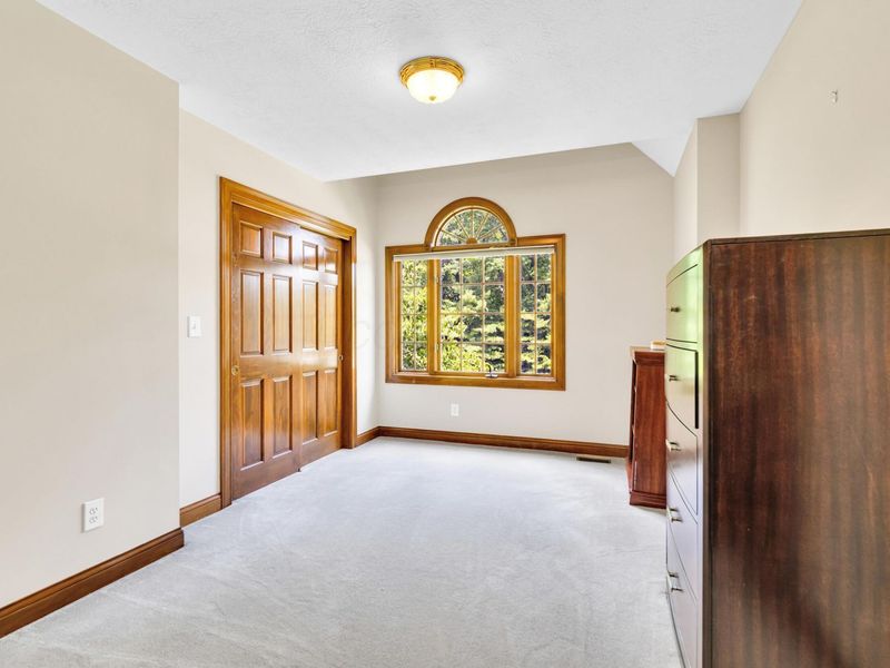 5187 Medallion Drive E, Westerville, OH 43082 Photo 71