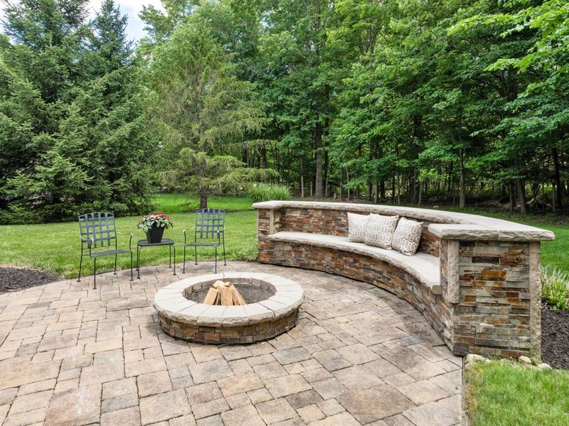 5187 Medallion Drive E, Westerville, OH 43082 Photo 95