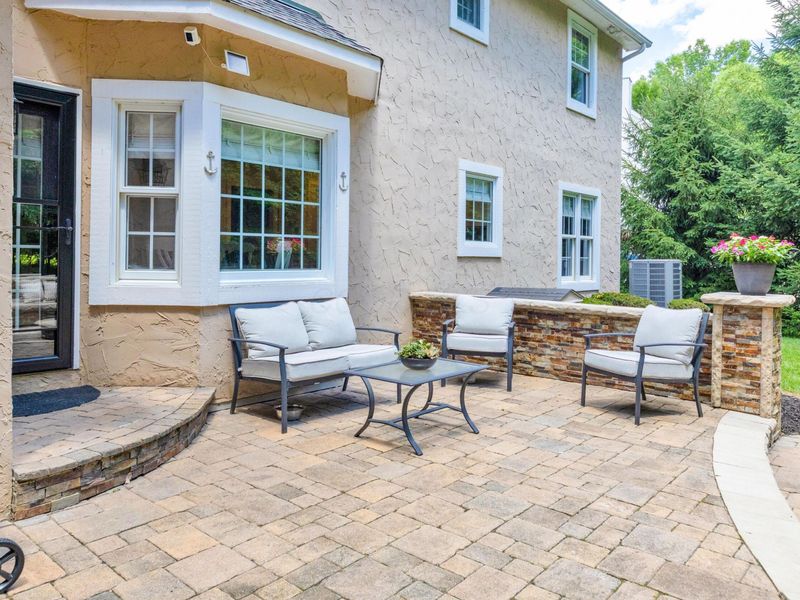 5187 Medallion Drive E, Westerville, OH 43082 Photo 96