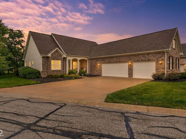 15404 Mission Hills Court , Carmel, IN 46033