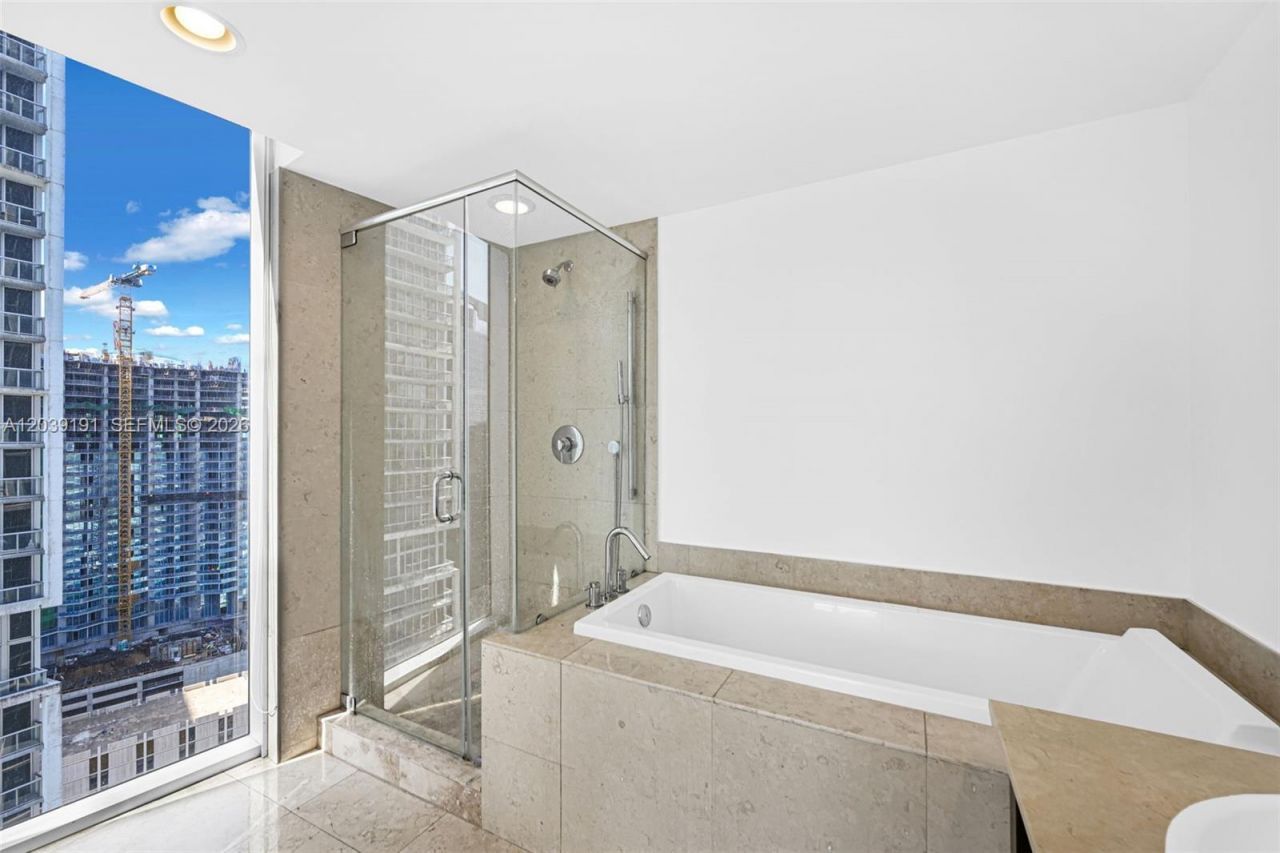 475 Brickell Ave, Unit 3113, Miami, FL 33131 Photo