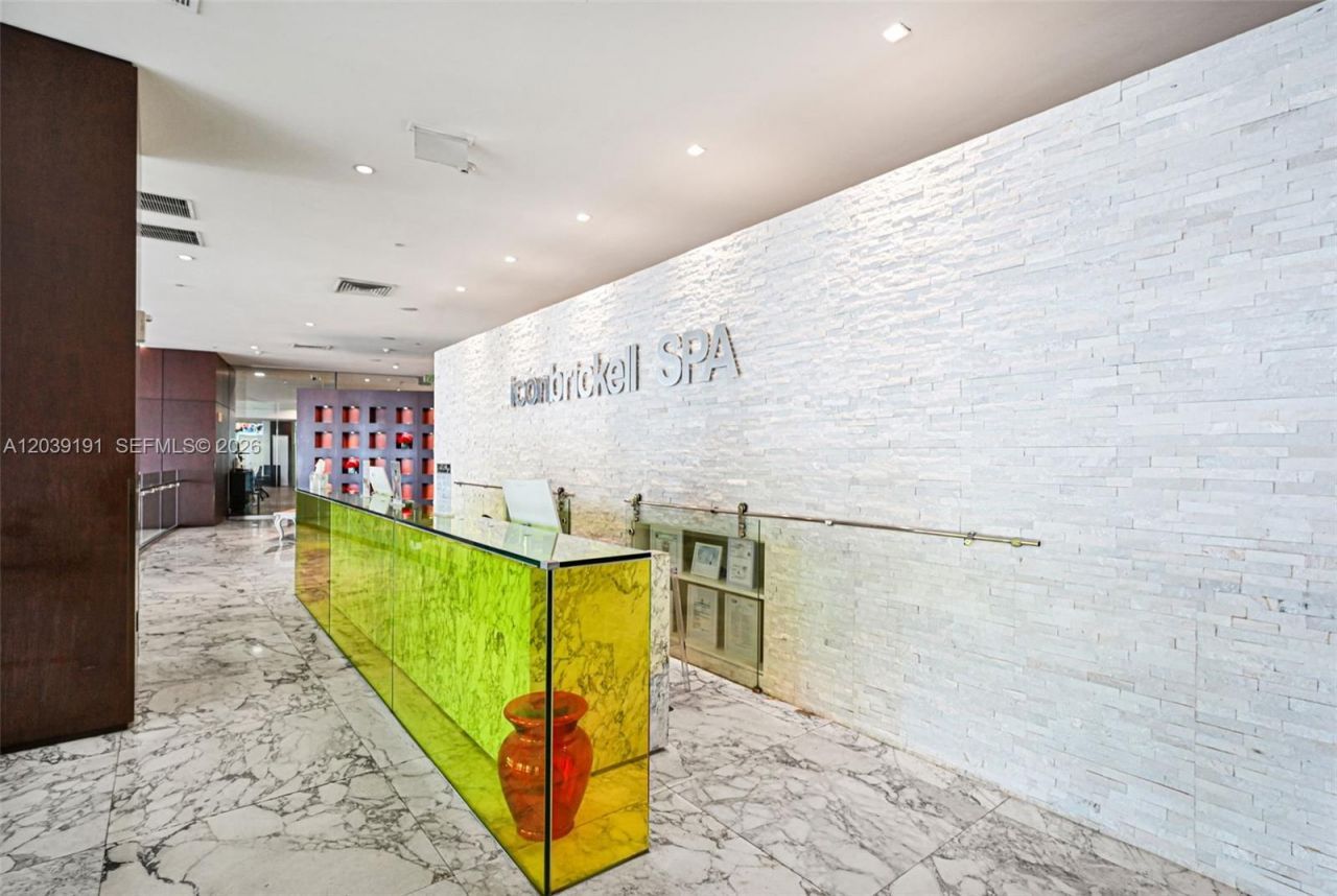 475 Brickell Ave, Unit 3113, Miami, FL 33131 Photo
