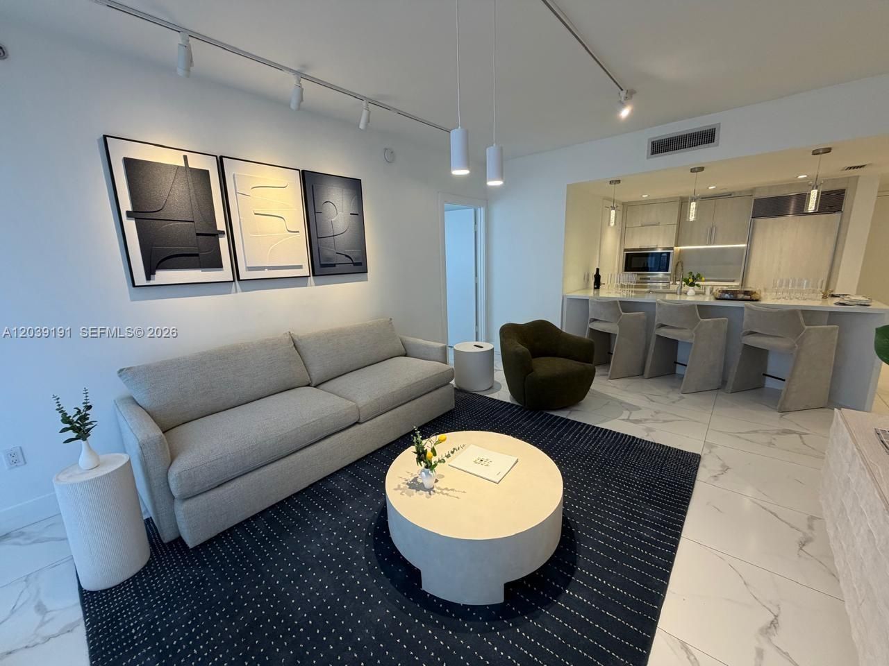 475 Brickell Ave, Unit 3113, Miami, FL 33131 Photo