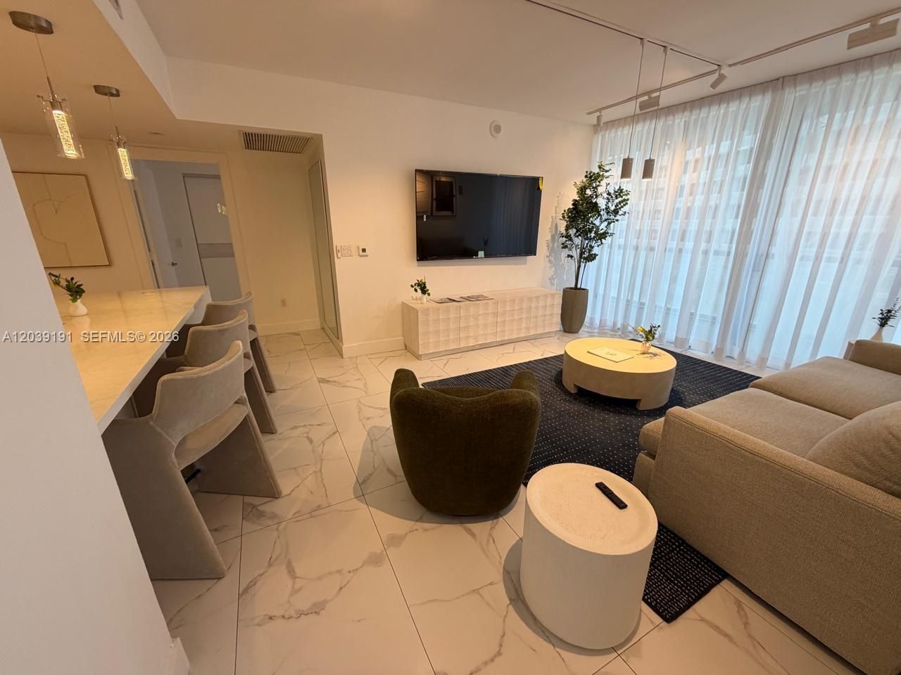 475 Brickell Ave, Unit 3113, Miami, FL 33131 Photo
