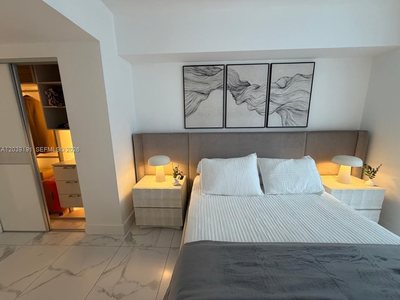 475 Brickell Ave, Unit 3113, Miami, FL 33131 Photo