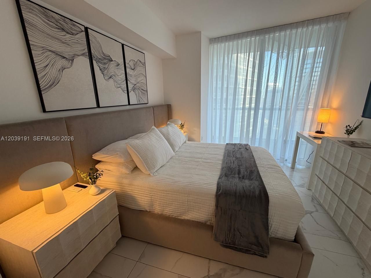 475 Brickell Ave, Unit 3113, Miami, FL 33131 Photo