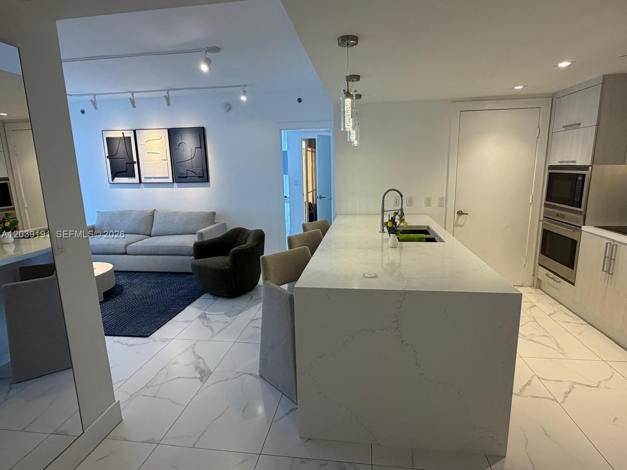 475 Brickell Ave, Unit 3113, Miami, FL 33131 Photo