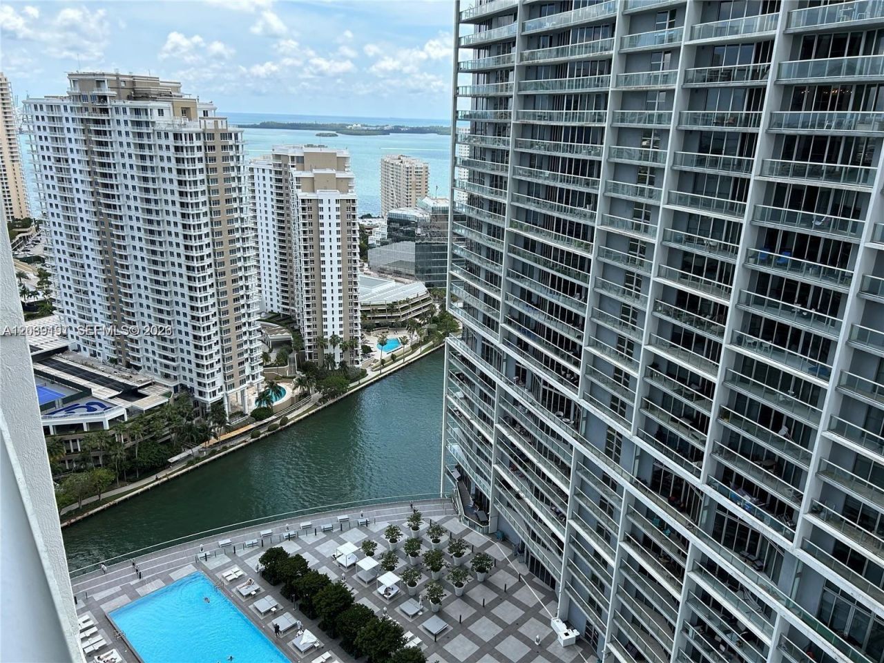 475 Brickell Ave, Unit 3113, Miami, FL 33131 Photo