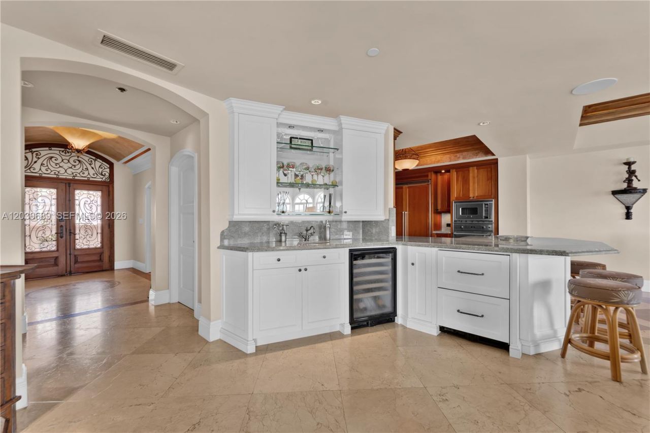 2244 Fisher Island Dr , Unit 3404, Miami Beach, FL 33109 Photo