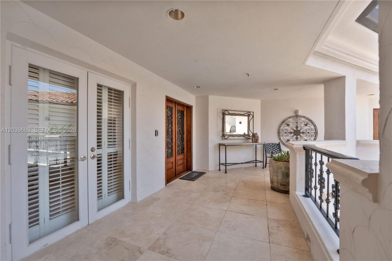 2244 Fisher Island Dr , Unit 3404, Miami Beach, FL 33109 Photo