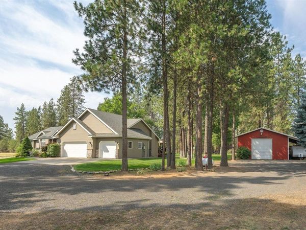 19505 N Newport Rd, Colbert, WA 99005