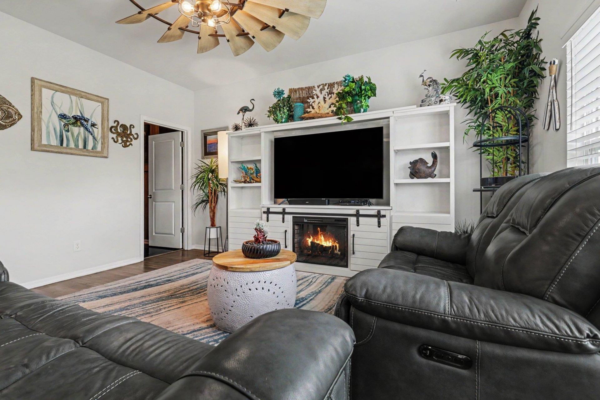630 Watercliff Dr.  Photo 11