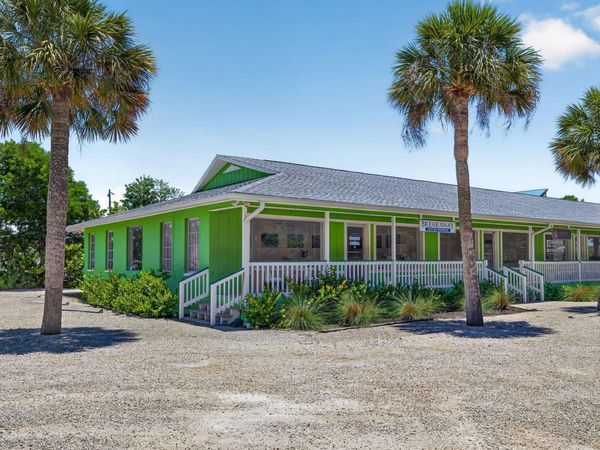 1640 Periwinkle Way, Unit 5, Sanibel, FL 33957