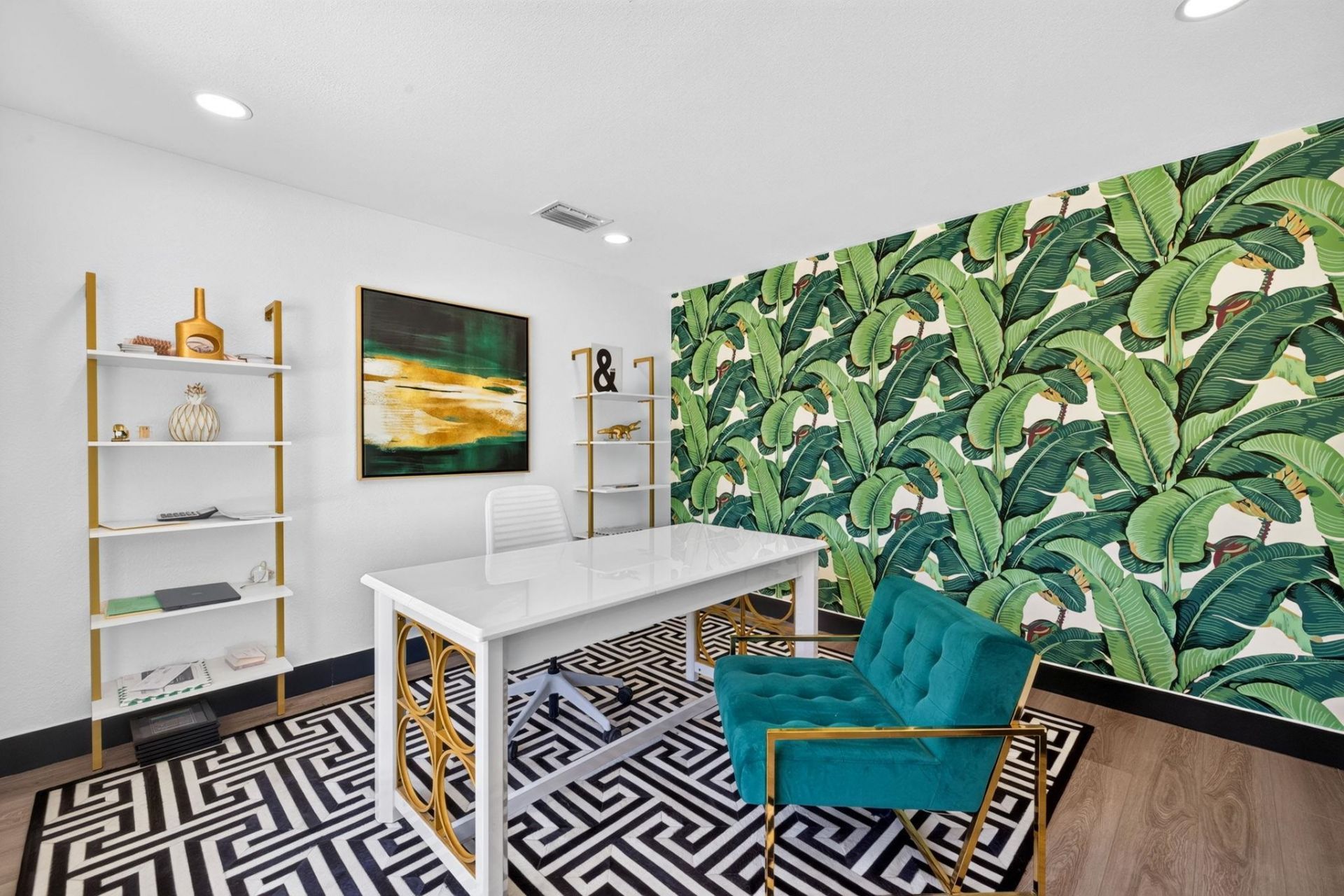 1640 Periwinkle Way, Unit 5, Sanibel, FL 33957 Photo