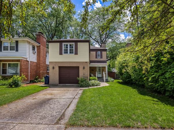 2314 Simpson Street , Evanston, IL 60201