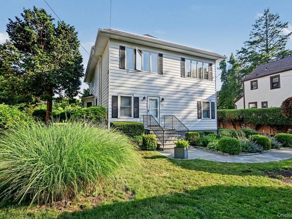 242 Mayflower Avenue , Unit 1st floor, New Rochelle, NY 10801