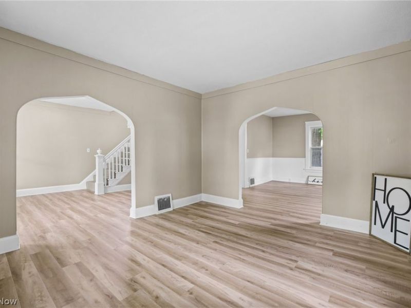 146 W Harrison Street, Alliance, OH 44601 Photo 14
