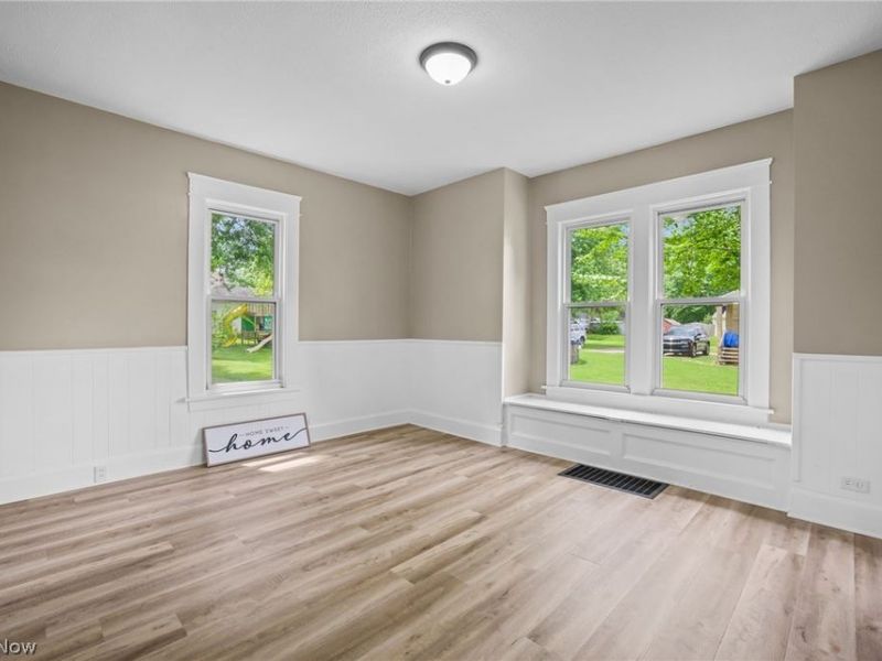 146 W Harrison Street, Alliance, OH 44601 Photo 15