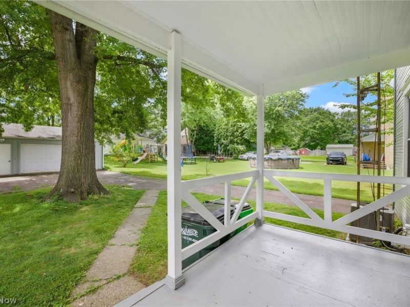 146 W Harrison Street, Alliance, OH 44601 Photo 6