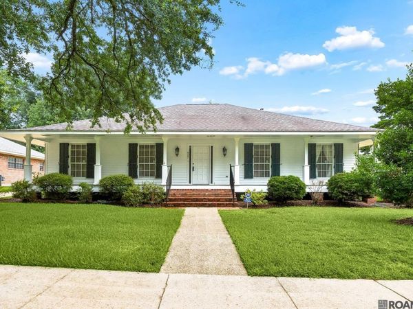 927 Bourbon Ave, Baton Rouge, LA 70808
