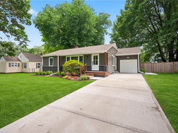 4607 W 59th Street, Fairway, KS 66205