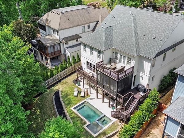 2672 Valvedere Drive NE, Brookhaven, GA 30319