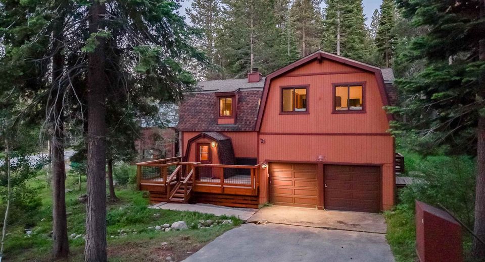 10974 Bolzano Way, Truckee, CA 96161 Photo