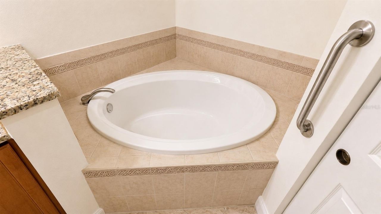 6552 Moorings Point Circle , Unit 102, Lakewood Ranch, FL 34202 Photo