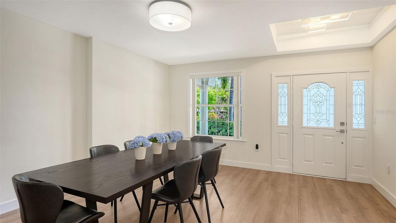 2465 Foster Lane, Sarasota, FL 34239 Photo