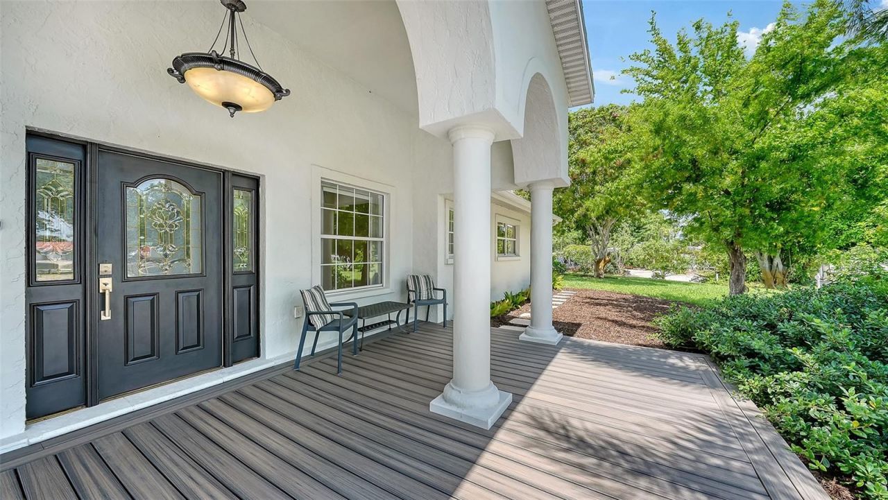 2465 Foster Lane, Sarasota, FL 34239 Photo