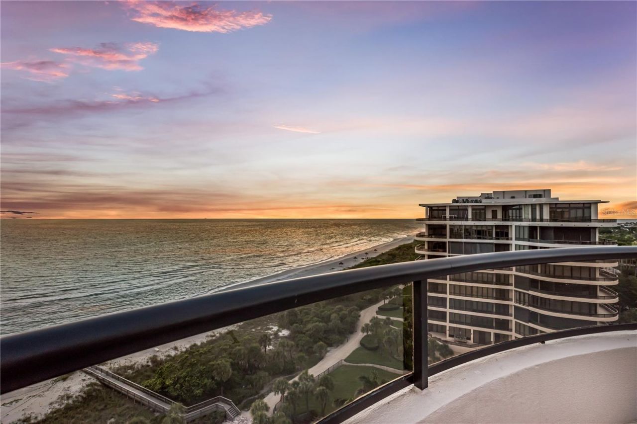 415 L Ambiance Drive, Unit PH-F, Longboat Key, FL 34228 Photo