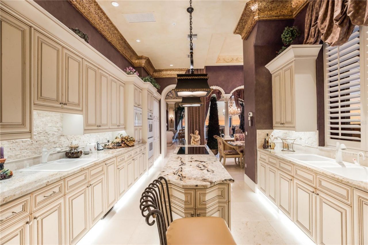 415 L Ambiance Drive, Unit PH-F, Longboat Key, FL 34228 Photo
