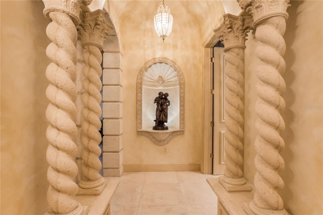 415 L Ambiance Drive, Unit PH-F, Longboat Key, FL 34228 Photo