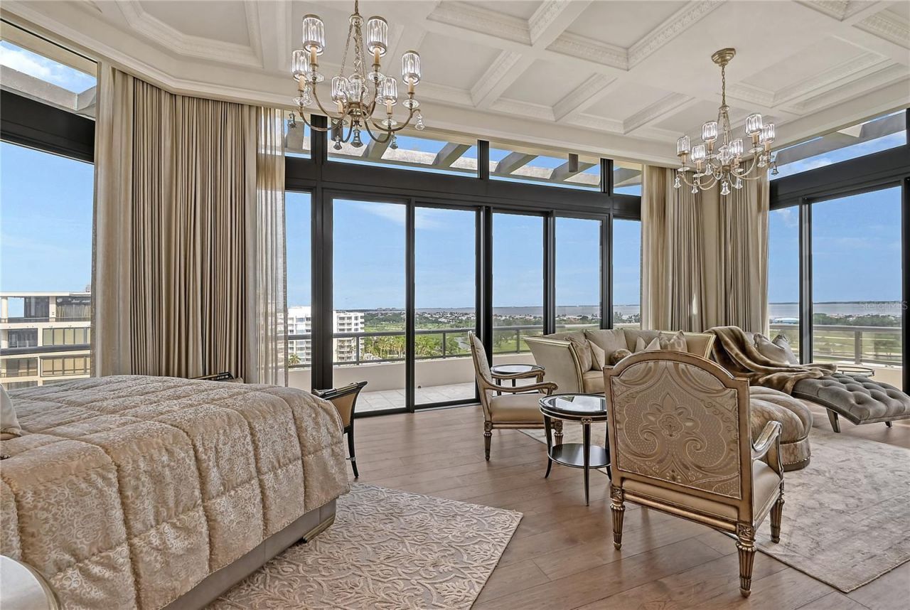 415 L Ambiance Drive, Unit PH-F, Longboat Key, FL 34228 Photo