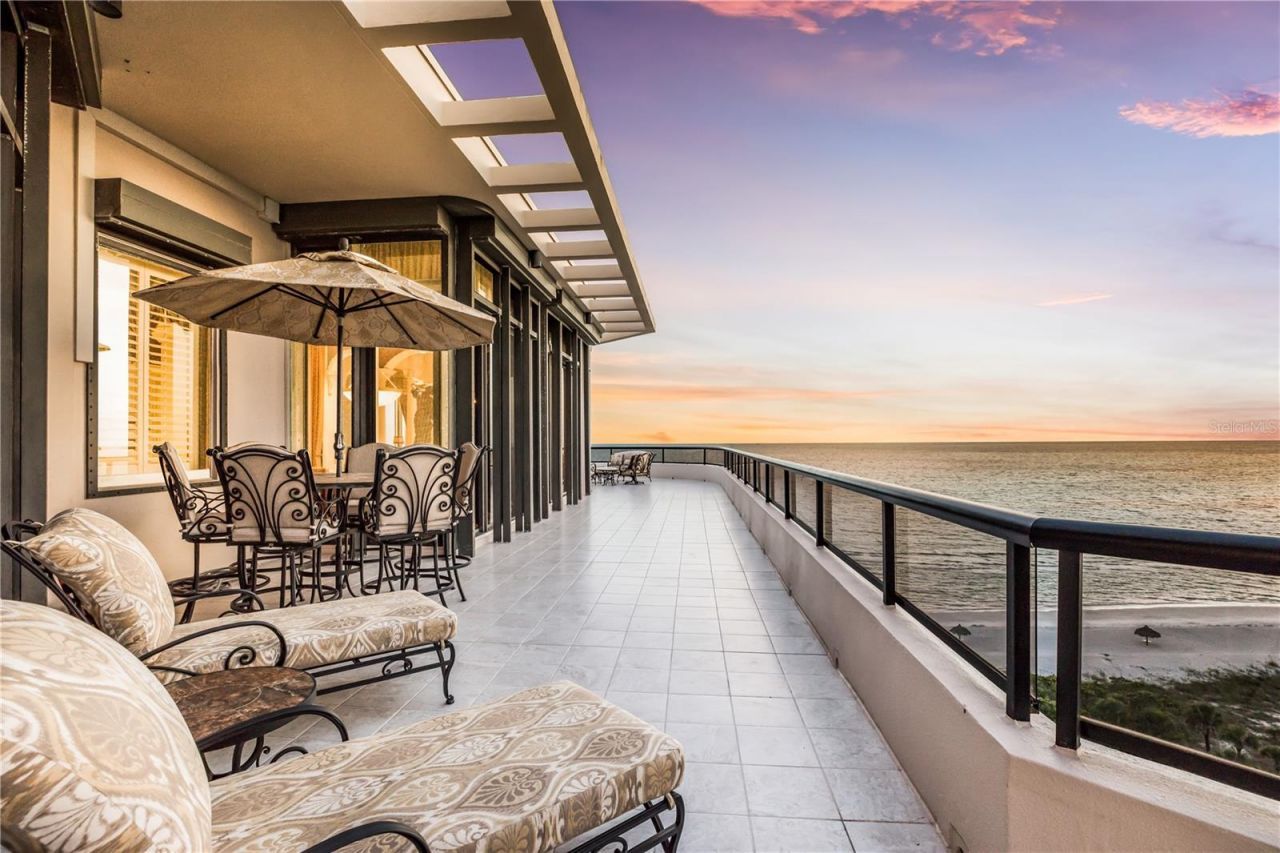 415 L Ambiance Drive, Unit PH-F, Longboat Key, FL 34228 Photo