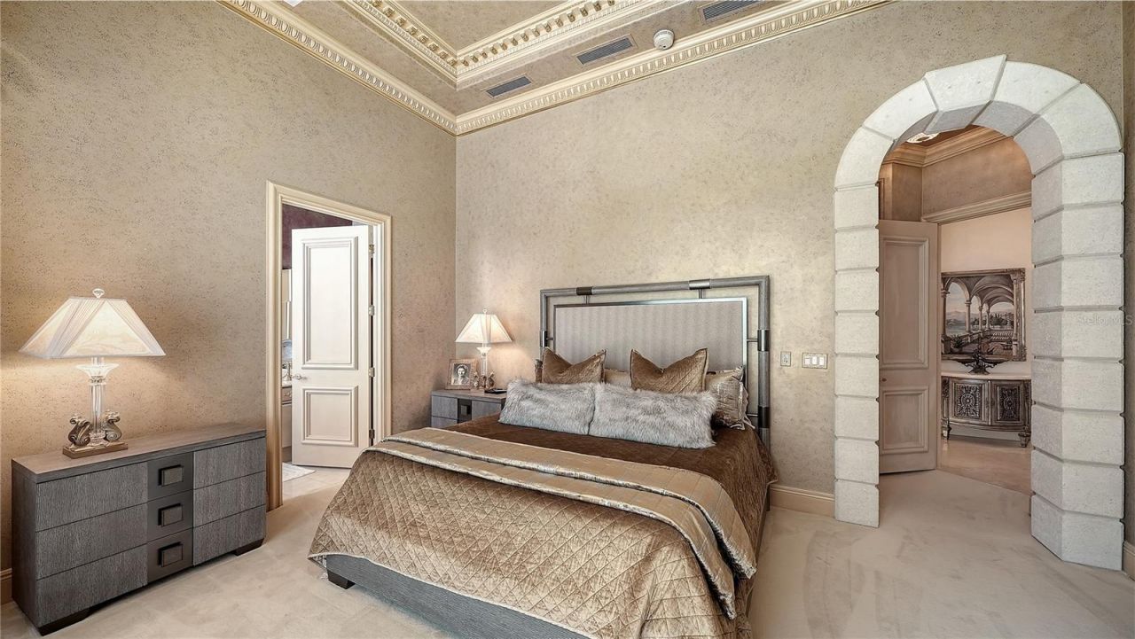 415 L Ambiance Drive, Unit PH-F, Longboat Key, FL 34228 Photo