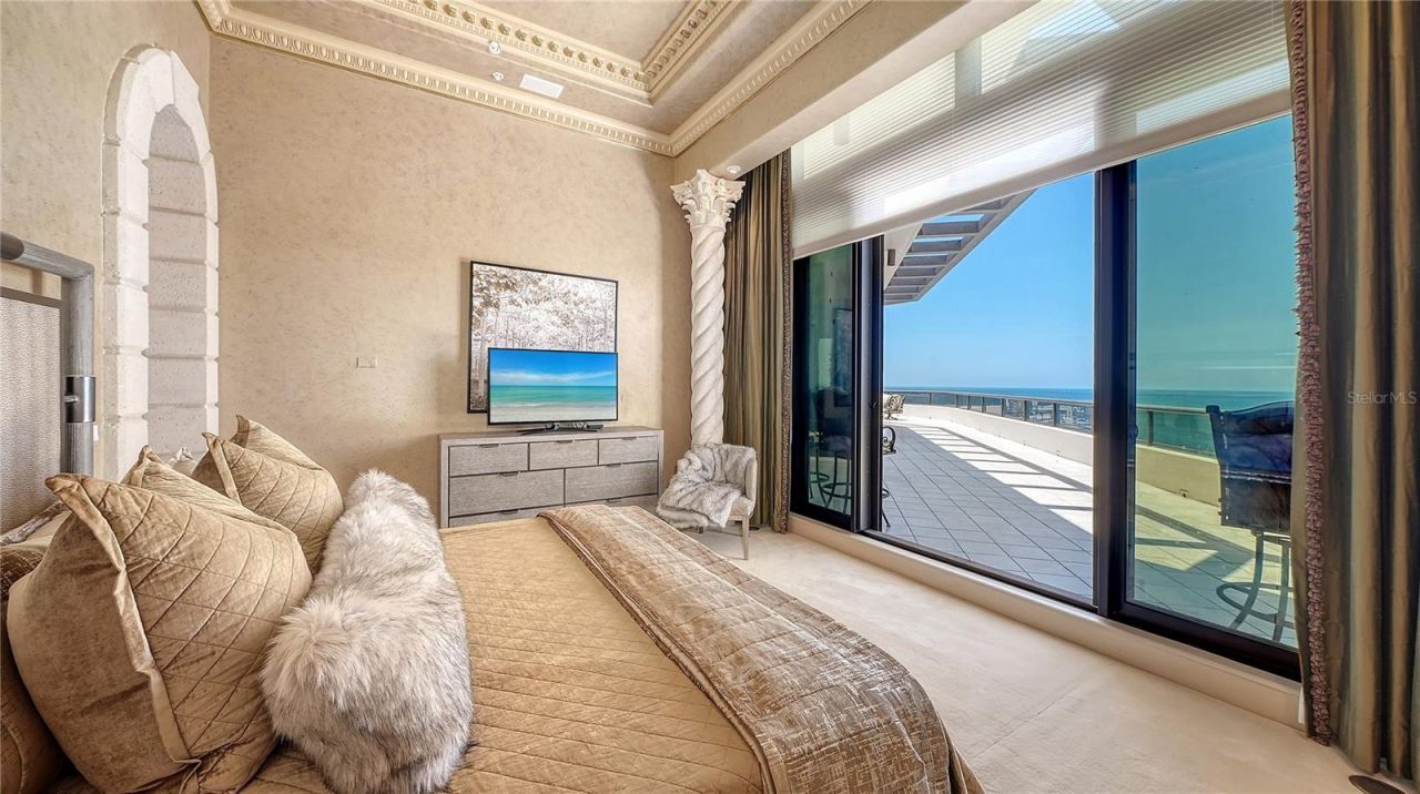 415 L Ambiance Drive, Unit PH-F, Longboat Key, FL 34228 Photo
