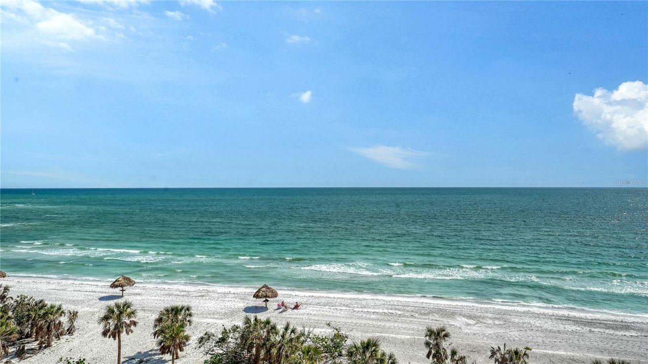 415 L Ambiance Drive, Unit PH-F, Longboat Key, FL 34228 Photo