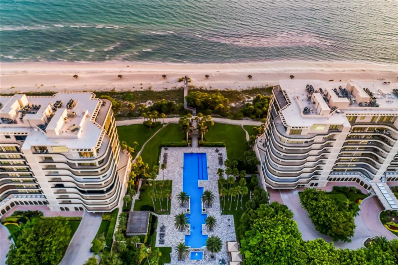 415 L Ambiance Drive, Unit PH-F, Longboat Key, FL 34228 Photo