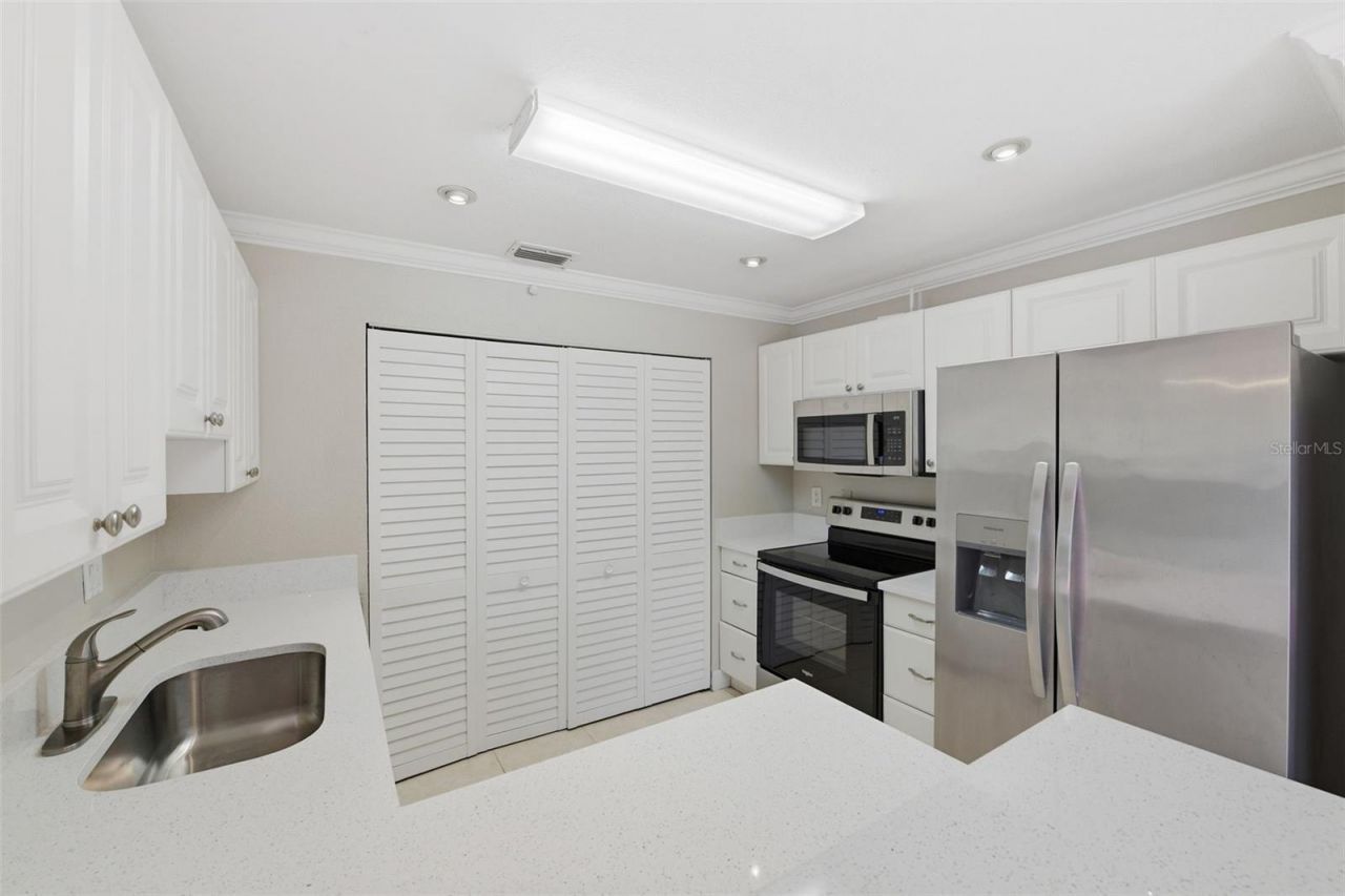 8741 Cleary Boulevard , Fort Lauderdale, FL 33324 Photo
